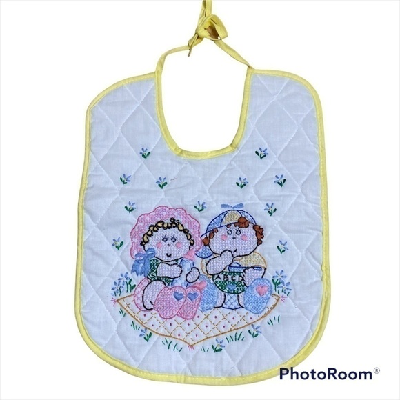 Vintage Cross Stitch Cabbage Patch Kids Baby Bib Yellow White Gender Neutral - Picture 1 of 3